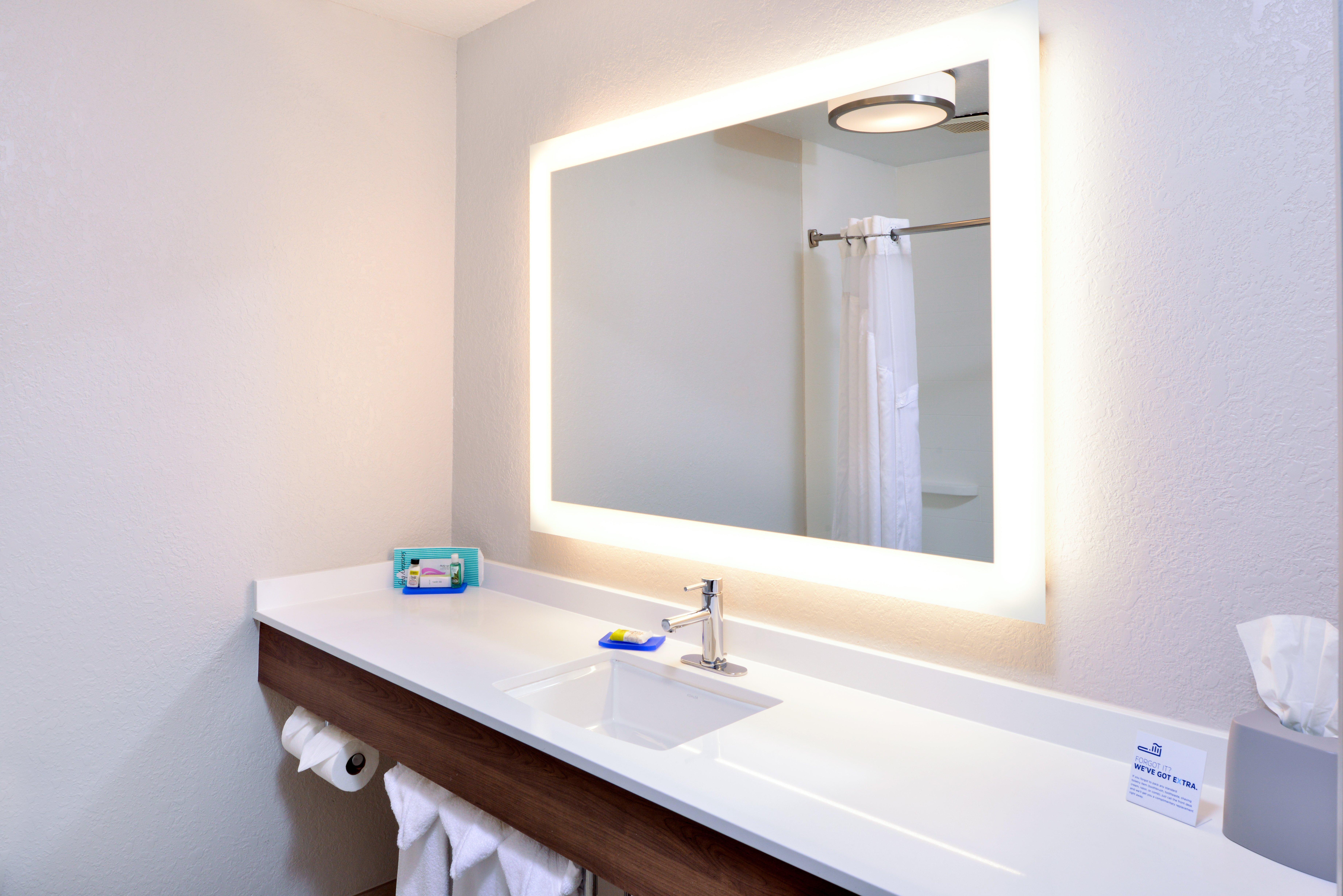 Holiday Inn Express Hotel & Suites Arcata/Eureka-Airport Area By Ihg McKinleyville Exteriör bild