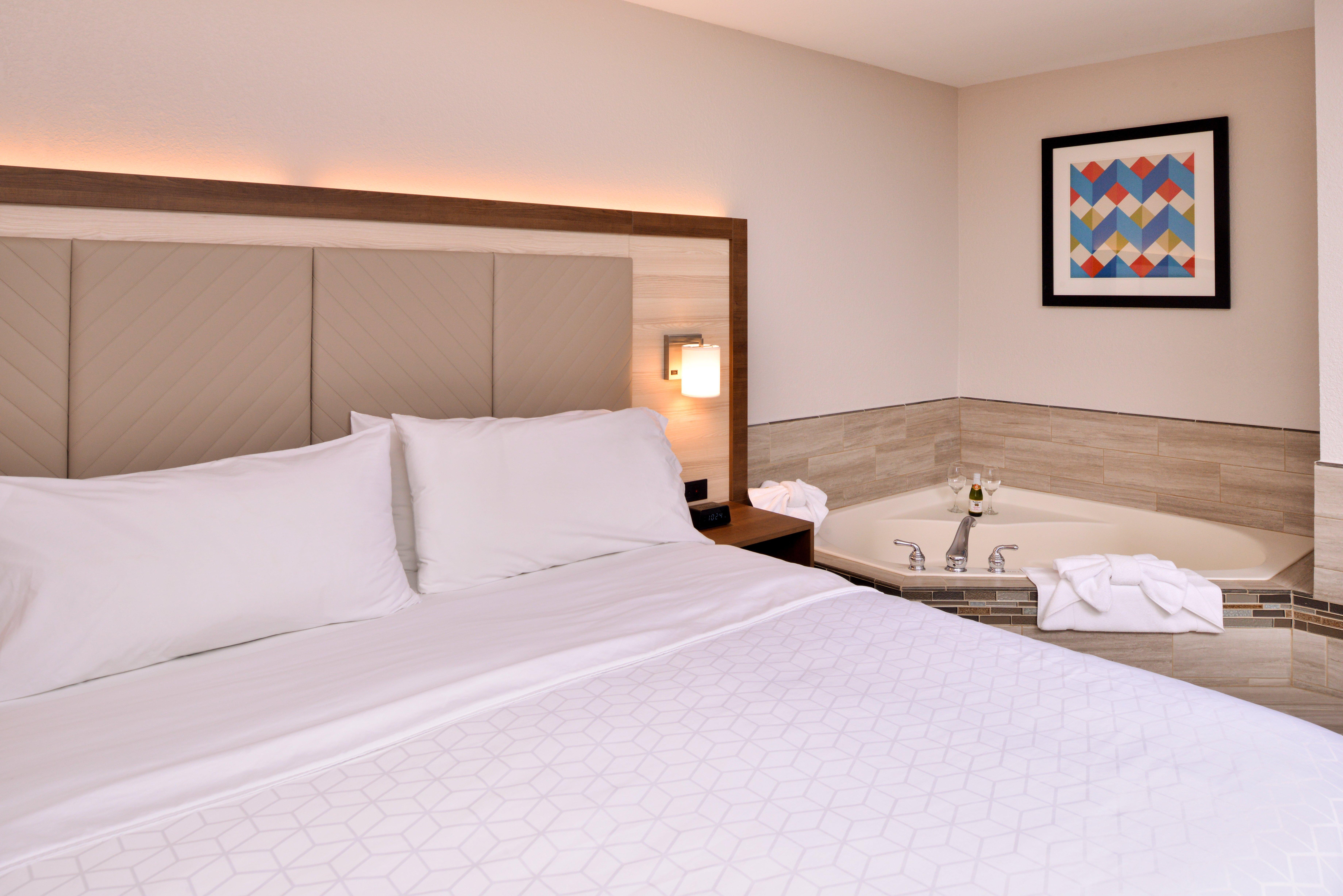 Holiday Inn Express Hotel & Suites Arcata/Eureka-Airport Area By Ihg McKinleyville Exteriör bild
