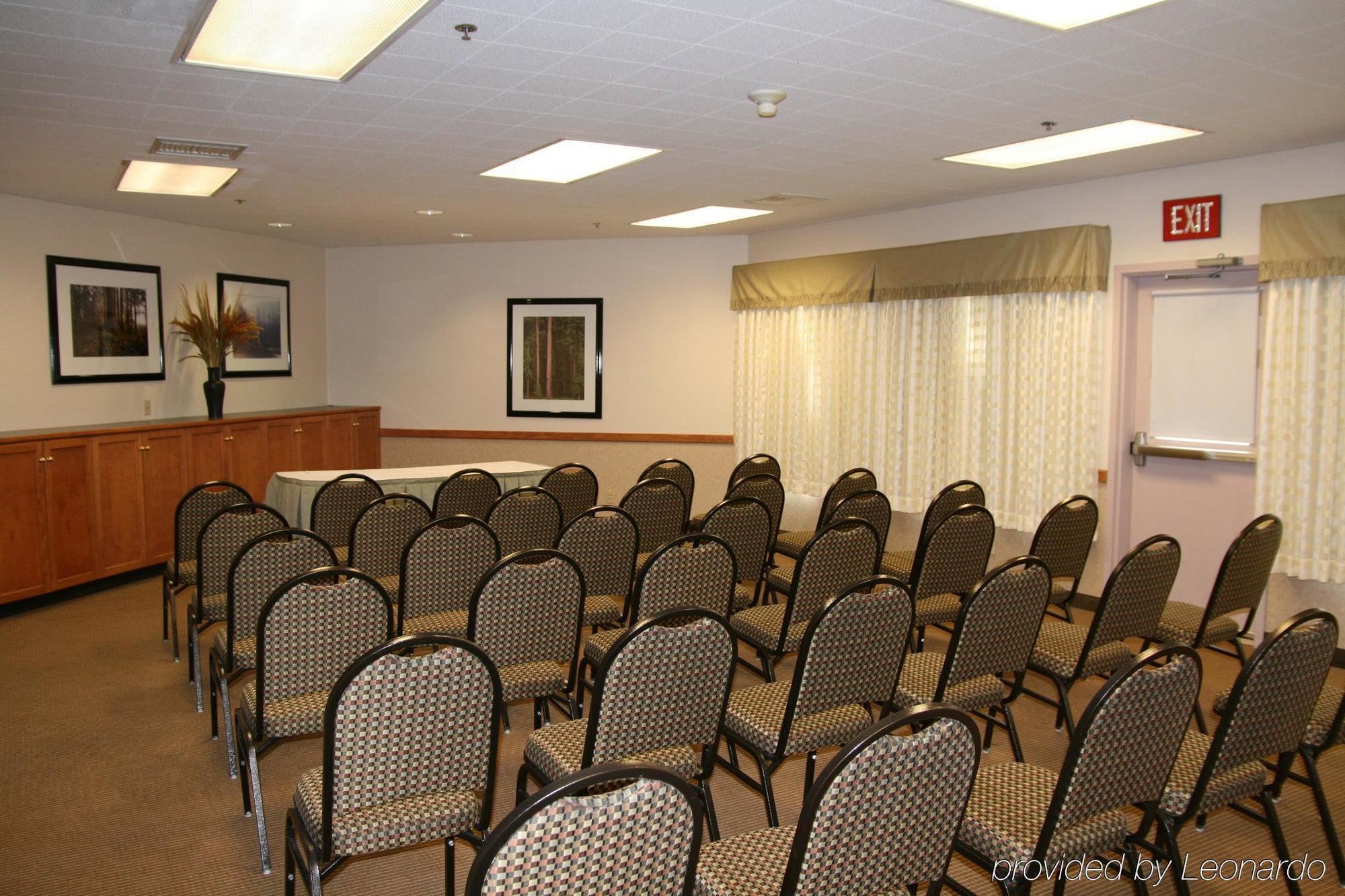 Holiday Inn Express Hotel & Suites Arcata/Eureka-Airport Area By Ihg McKinleyville Bekvämligheter bild
