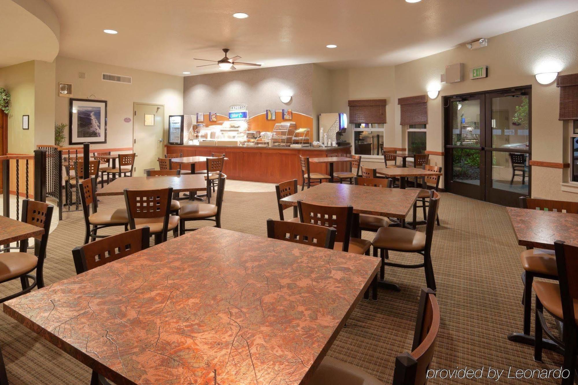 Holiday Inn Express Hotel & Suites Arcata/Eureka-Airport Area By Ihg McKinleyville Restaurang bild